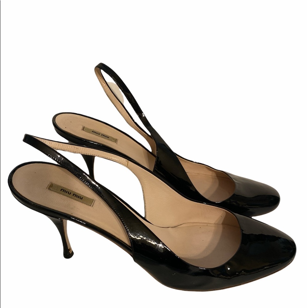 MIU MIU PATENT LEATHER SLINGBACK HEELS SIZE 8.5
